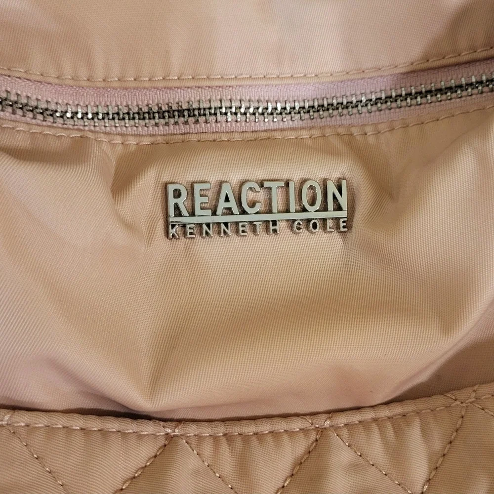 Kenneth Cole Reaction Women OS Quilted Nylon Tote Pouch Set Pink Travel Coquette